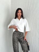 Crop Yakalı Gömlek Üç Çeyrek Sleeve Kol - Beyaz resmi